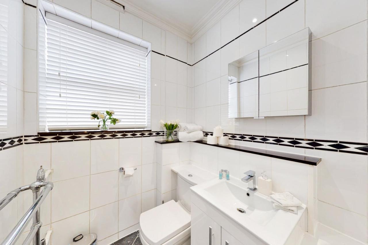 Mayfair Serviced Apartments Лондон Екстер'єр фото