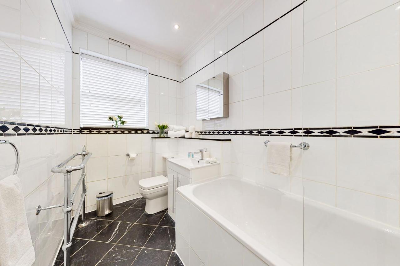 Mayfair Serviced Apartments Лондон Екстер'єр фото