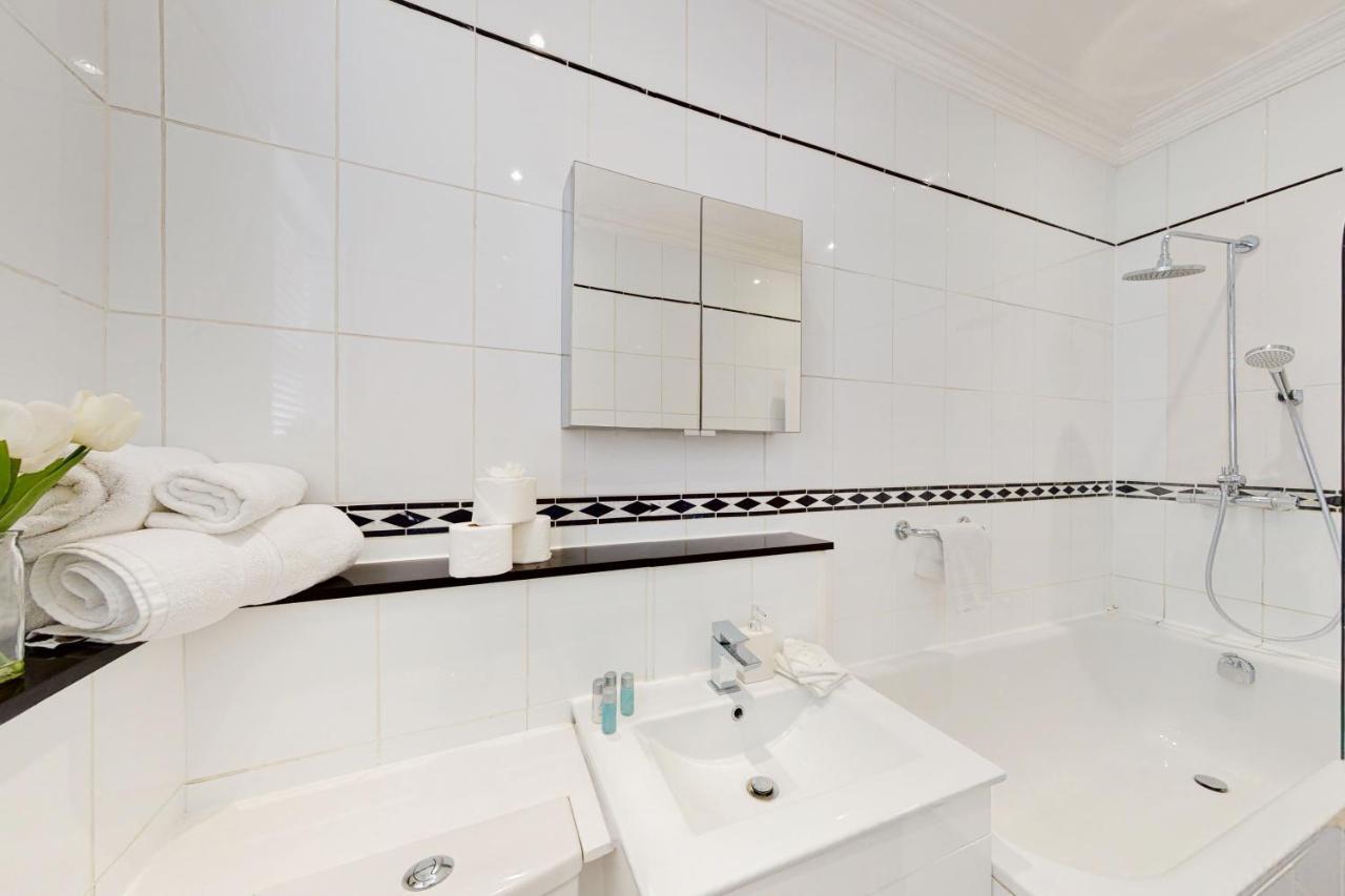 Mayfair Serviced Apartments Лондон Екстер'єр фото